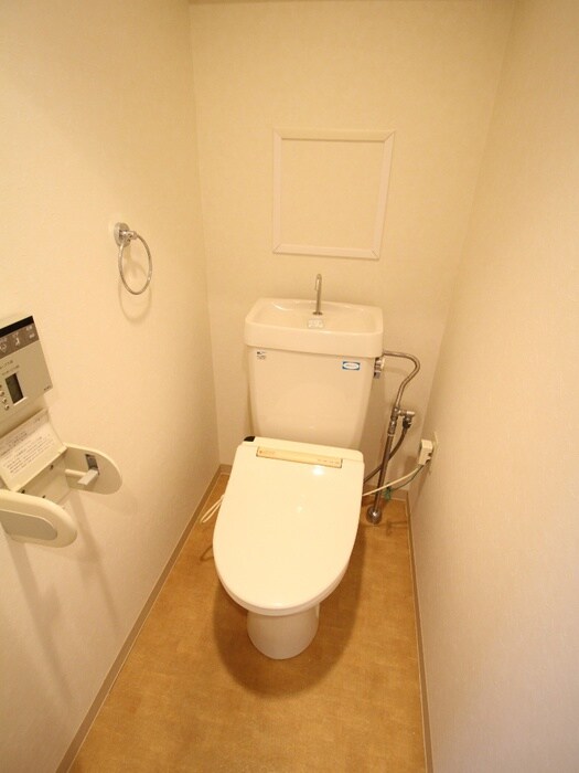 物件内観写真11　(トイレ)