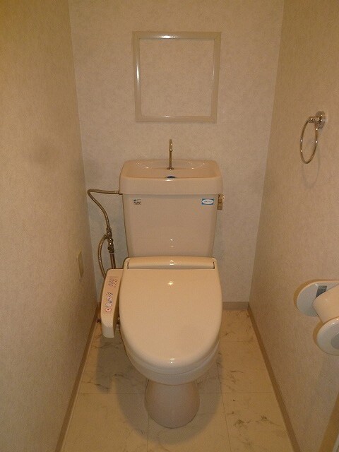 物件内観写真12　(トイレ)