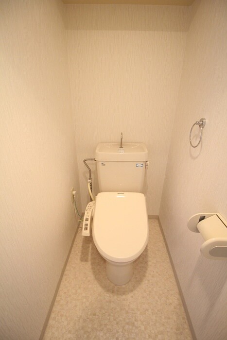 物件内観写真14　(トイレ)