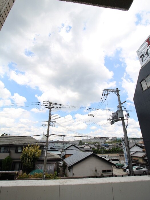 物件内観写真14　(室内からの展望)