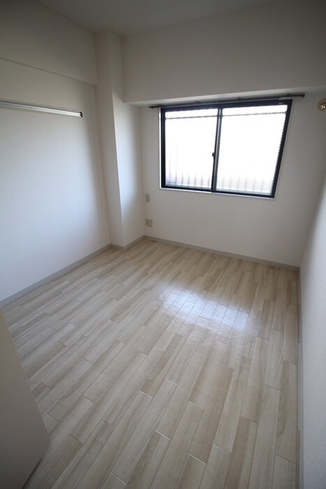 物件内観写真16　(居室)