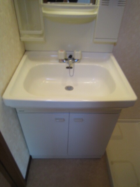 物件内観写真12　(洗面)