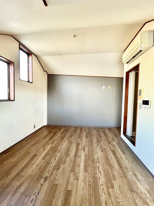 物件内観写真22　(居室)