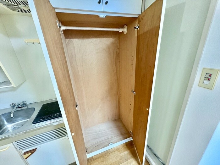 物件内観写真15　(収納)