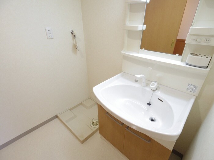 物件内観写真13　(洗面)