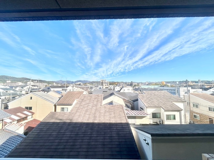 物件内観写真21　(室内からの展望)