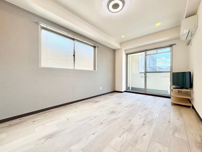 物件内観写真10　(居室)