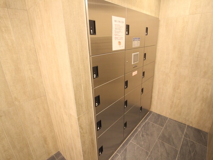 物件外観写真4　(建物設備)