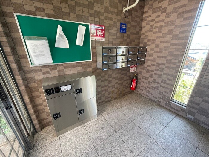 物件外観写真4　(建物設備)