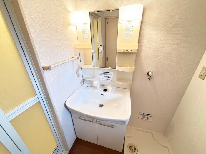 物件内観写真14　(洗面)