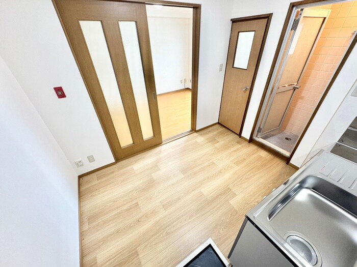 物件内観写真11　(居室)