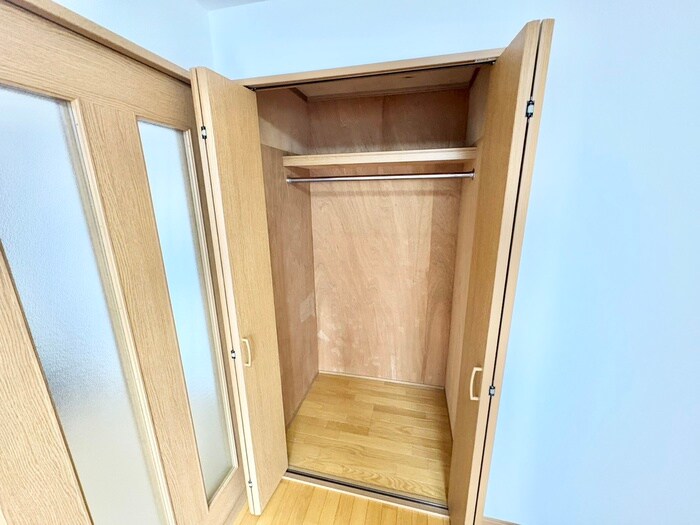 物件内観写真13　(収納)