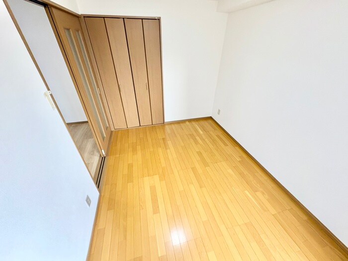 物件内観写真16　(居室)