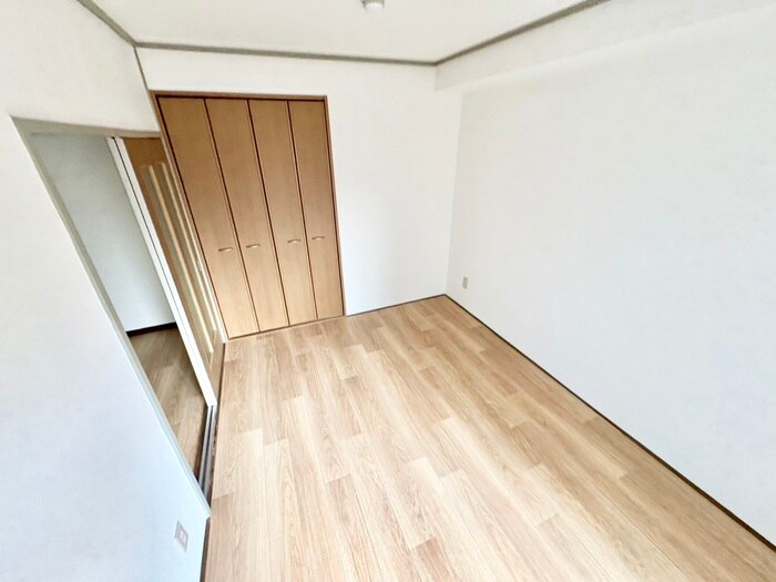 物件内観写真19　(居室)