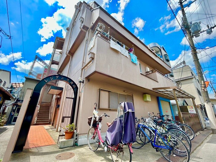 物件外観写真1　(外観写真)