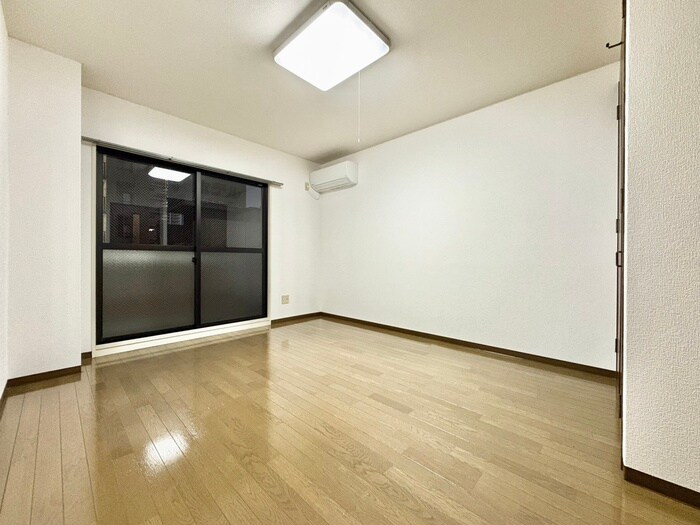 物件内観写真16　(居室)