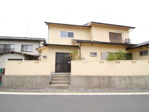 大宅五反畑町貸家外観写真