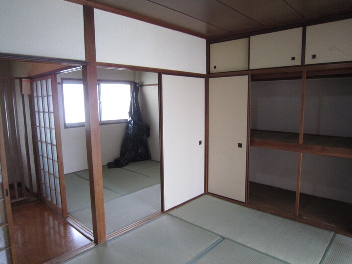 物件内観写真9　(居室)