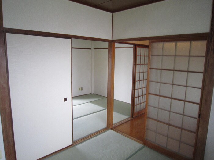 物件内観写真11　(居室)