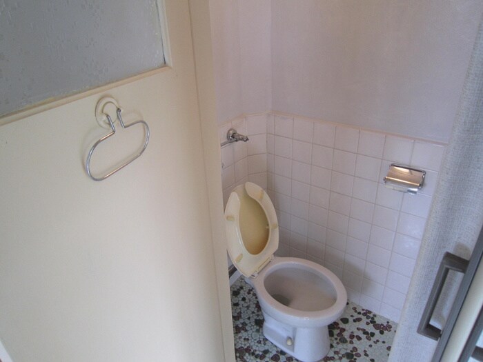 物件内観写真13　(トイレ)