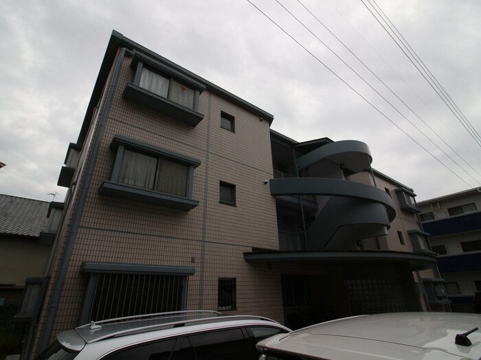 物件外観写真6　(外観写真)