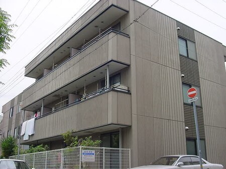 宝和マンション外観写真