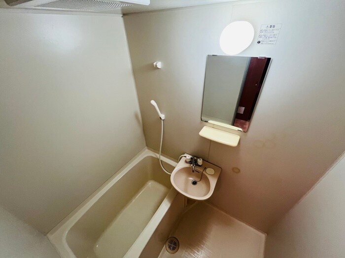 物件内観写真10　(バス／シャワールーム等)