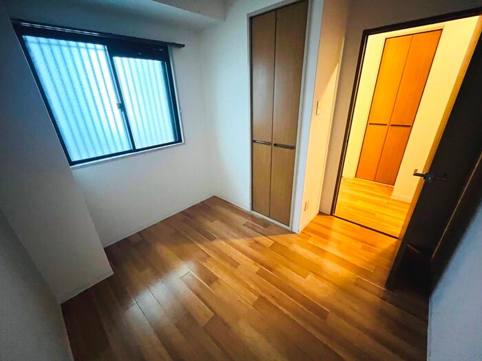 物件内観写真17　(居室)