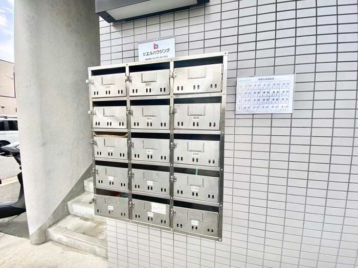 物件外観写真3　(建物設備)