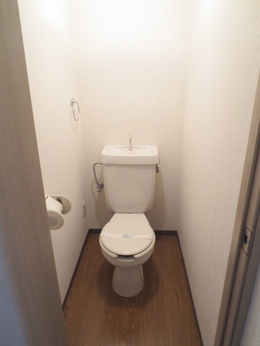 物件内観写真10　(トイレ)