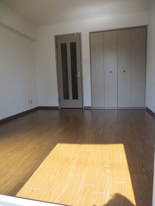 物件内観写真12　(居室)