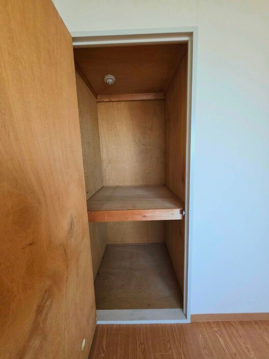 物件内観写真15　(収納)