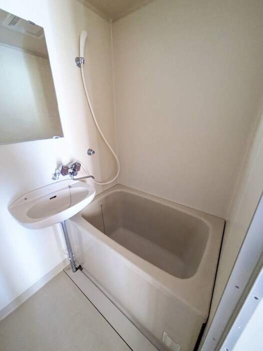 物件内観写真13　(バス／シャワールーム等)