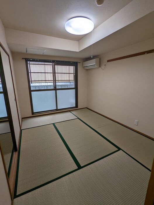 物件内観写真11　(居室)