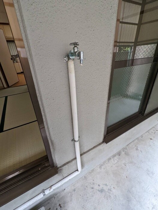 物件内観写真17　(洗濯機置場)