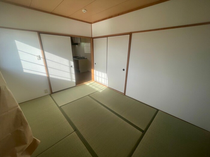 物件内観写真17　(居室)