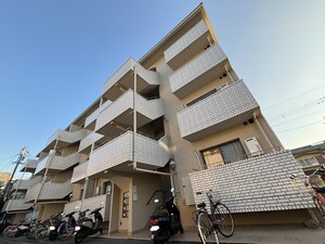 サンサーラ乾外観写真