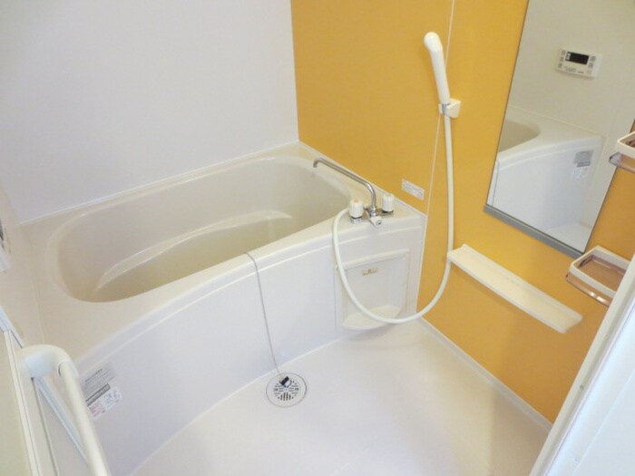 物件内観写真11　(バス／シャワールーム等)