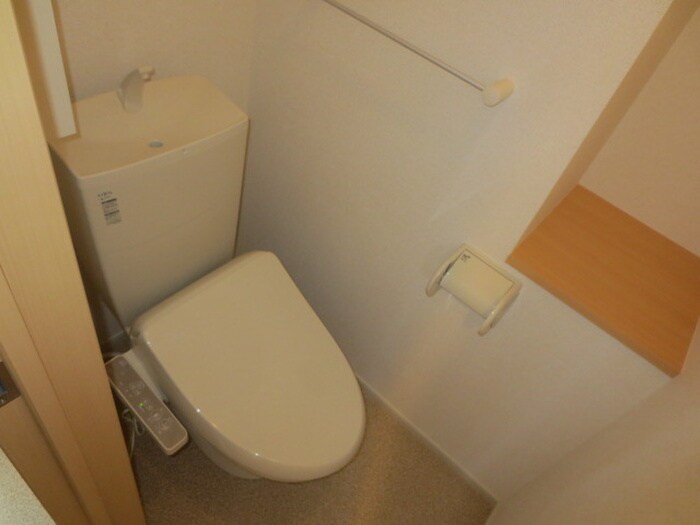 物件内観写真13　(トイレ)