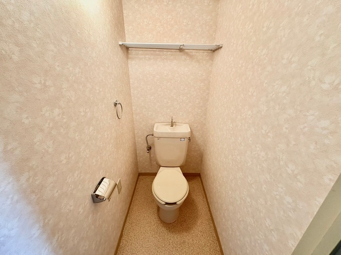 物件内観写真11　(トイレ)
