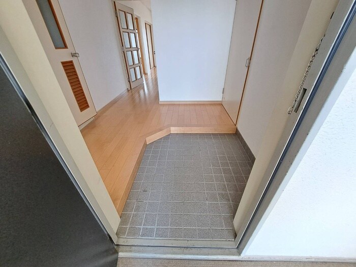 物件内観写真15　(廊下)