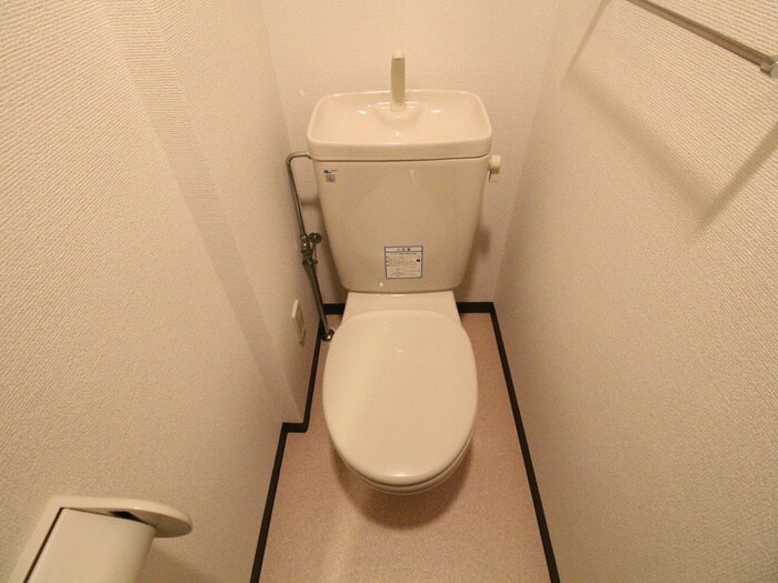 物件内観写真12　(トイレ)