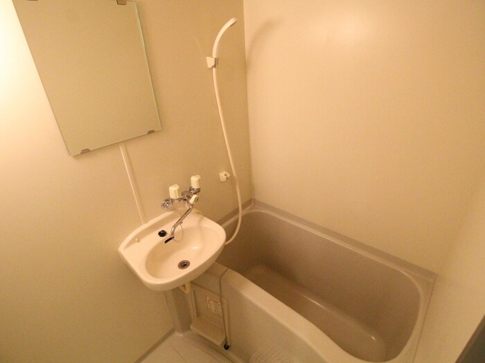 物件内観写真13　(洗面)