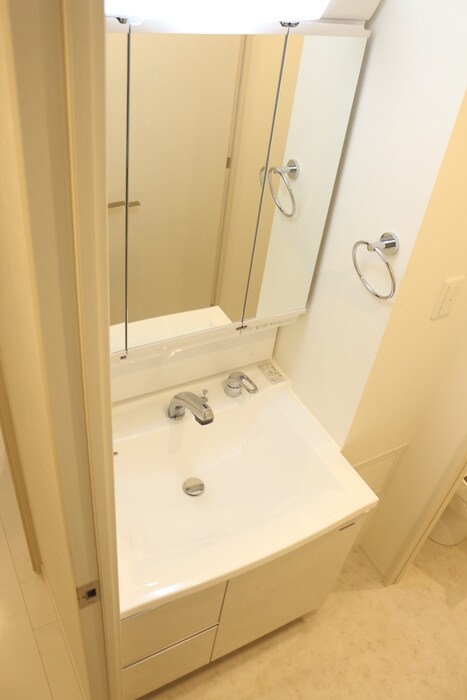 物件内観写真14　(洗面)