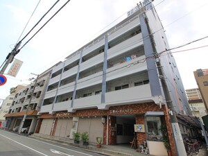 三恵ガーデンハイツ外観写真