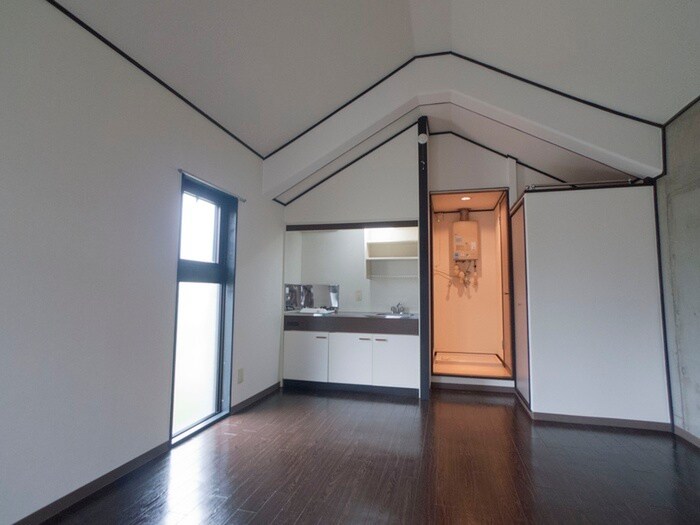 物件内観写真3　(居室)