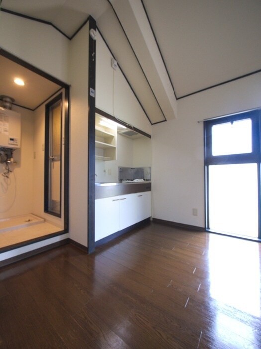 物件内観写真6　(居室)