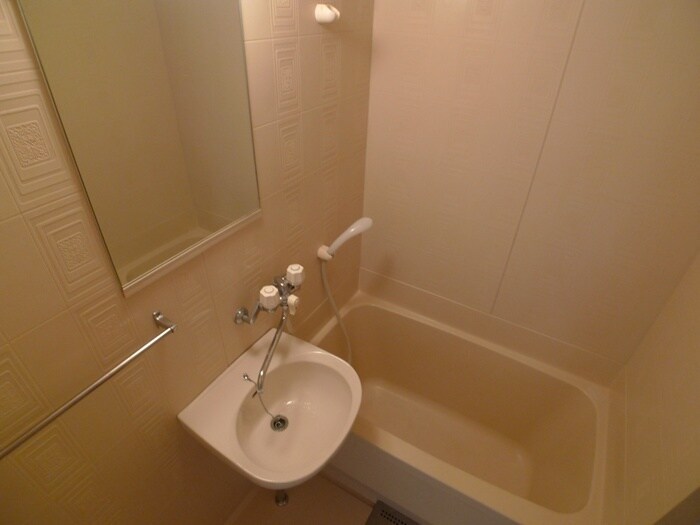 物件内観写真9　(バス／シャワールーム等)