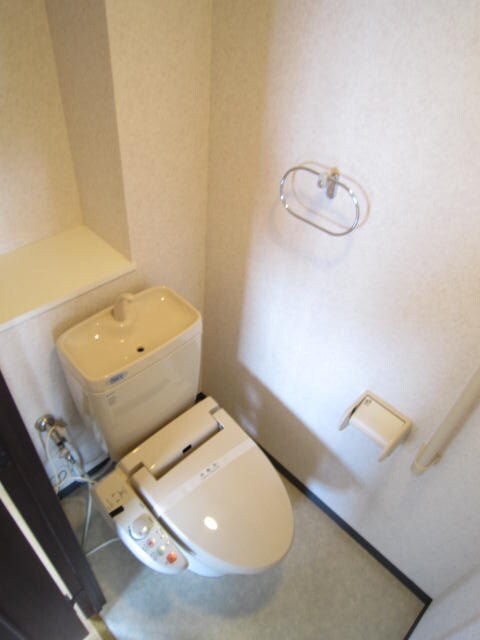 物件内観写真11　(トイレ)