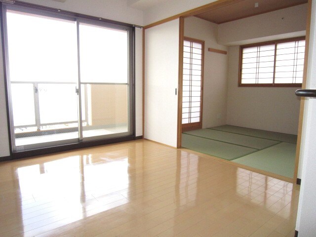 物件内観写真13　(居室)